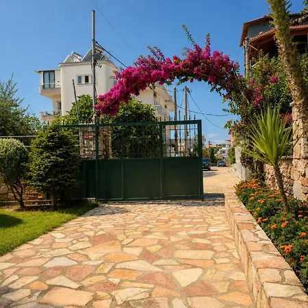 Casa de hóspedes Selu 3*